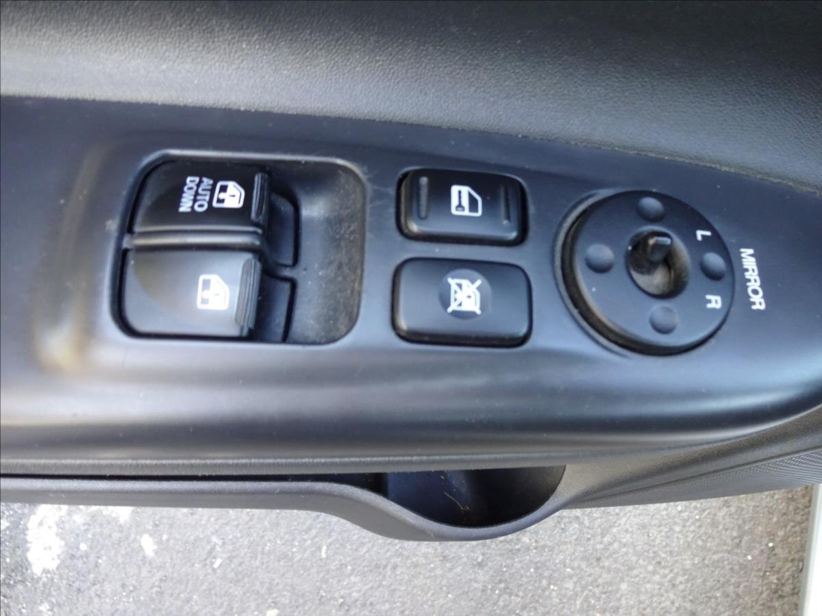 Hyundai Accent Hatchback 1,4 l 71 kw