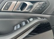 BMW X7 SUV / Terénní 3,0 l 280 kw