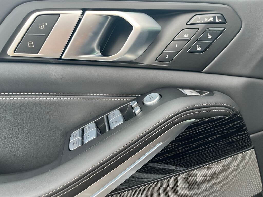 BMW X7 SUV / Terénní 3,0 l 280 kw