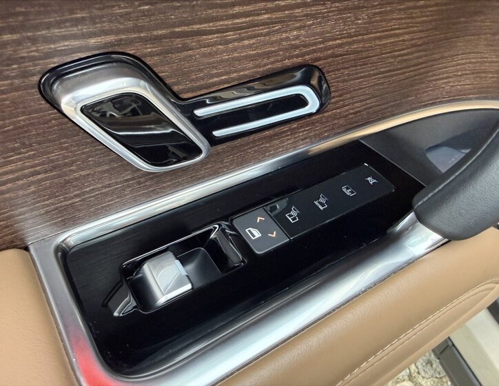 Land Rover Range Rover 40