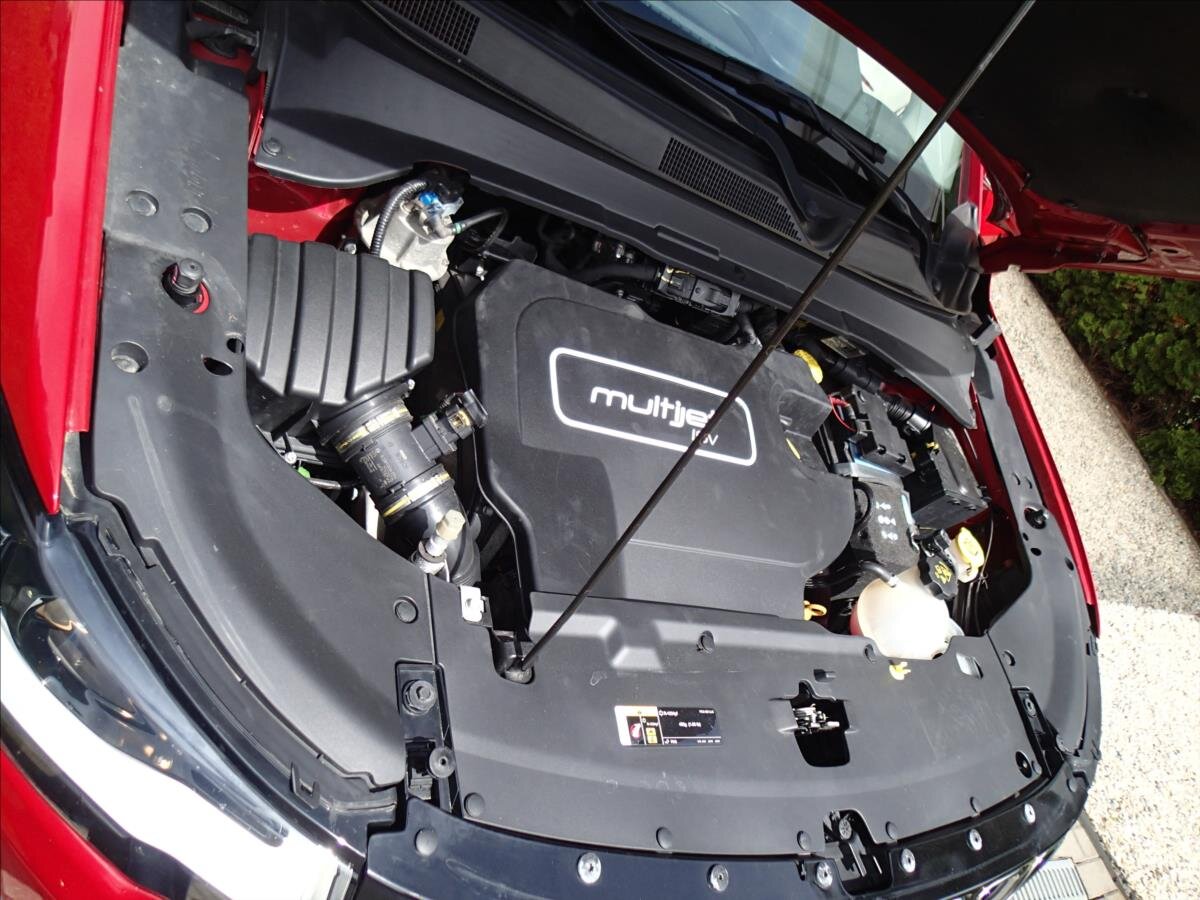 Jeep Compass SUV / Terénní 2,0 l 103 kw