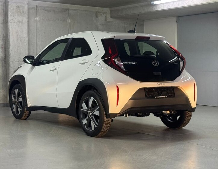 Toyota Aygo Hatchback 1,5 l 53 kw