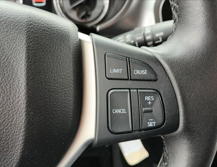 Suzuki Vitara SUV 1,4 l 103 kw