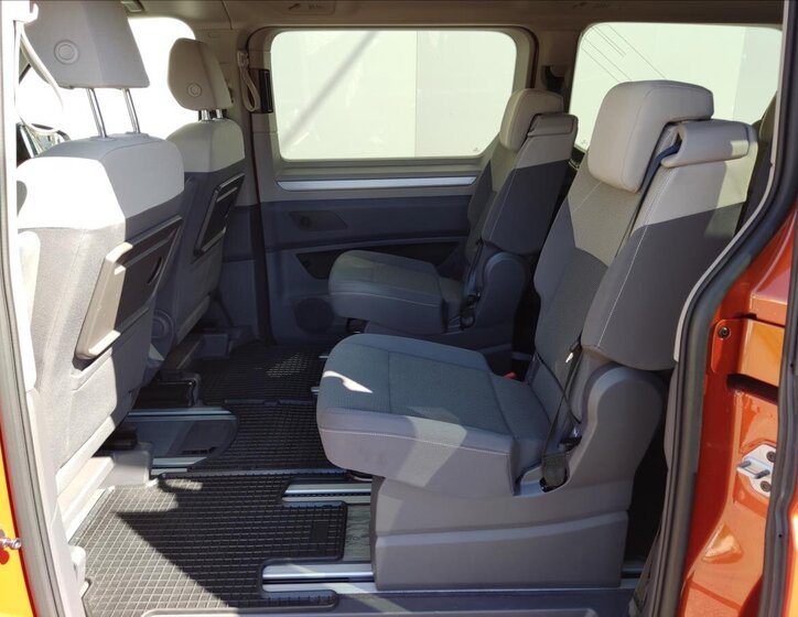 Volkswagen Multivan MPV 2,0 l 110 kw