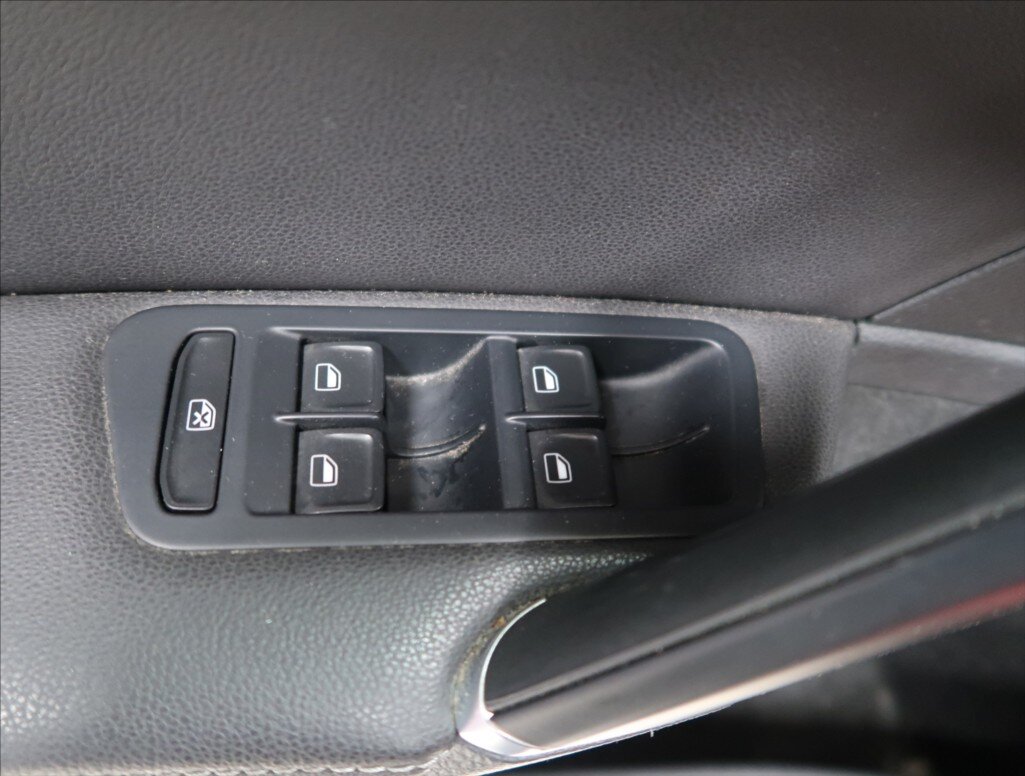 Volkswagen Golf Hatchback 1,2 l 63 kw