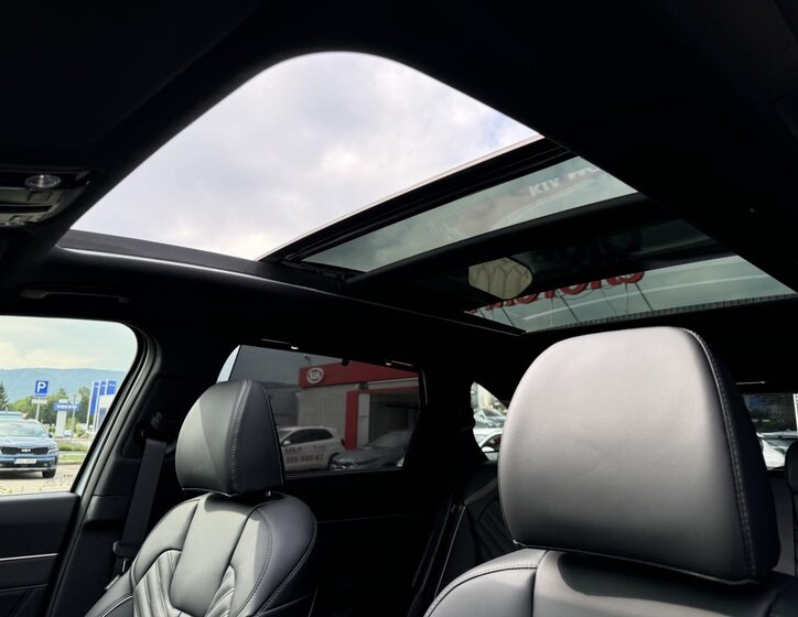 KIA Sorento SUV / Terénní 2,2 l 142 kw