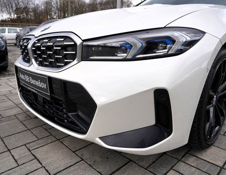 BMW Řada 3 Sedan 3,0 l 275 kw