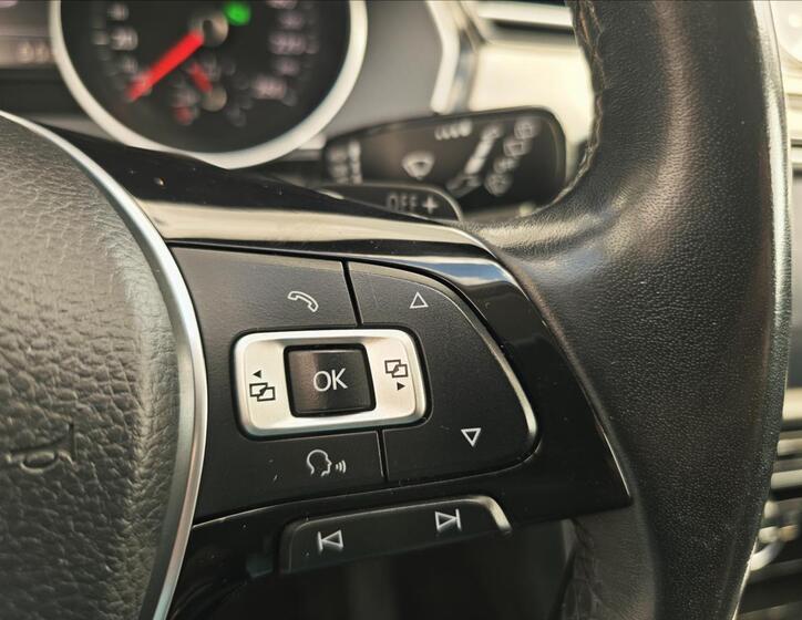 Volkswagen Passat 18