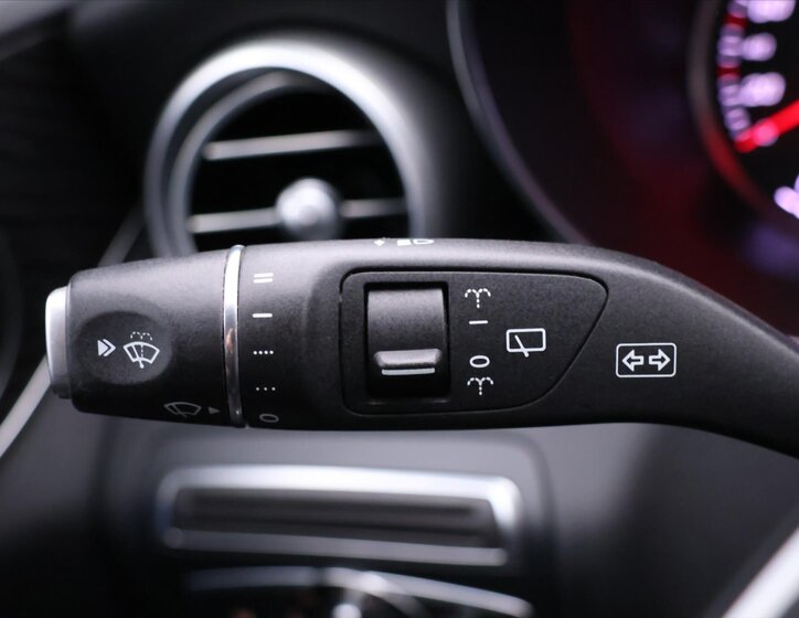 Mercedes-Benz Třídy C Kombi 2,1 l 150 kw