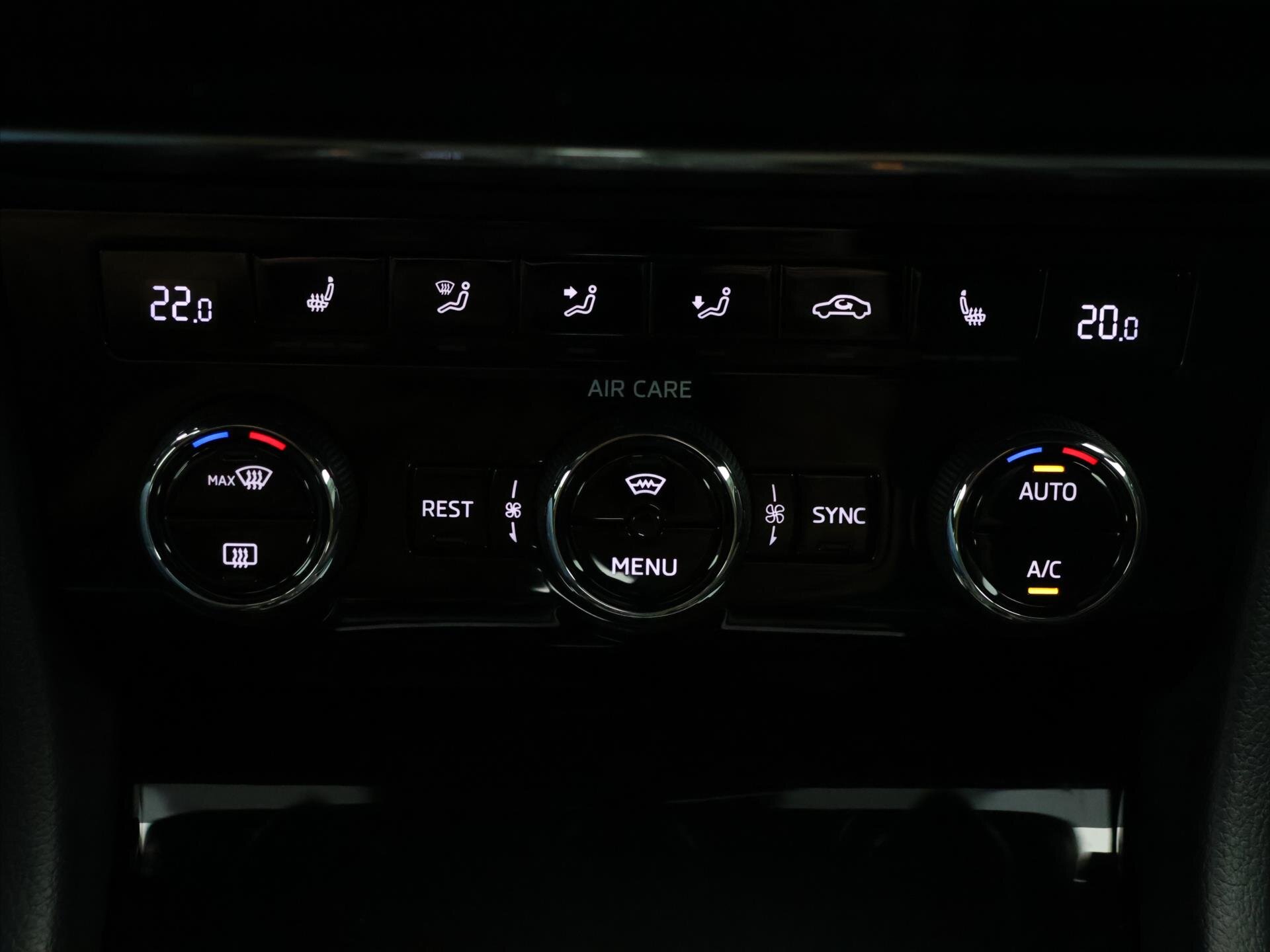 Škoda Superb Kombi 2,0 l 162 kw