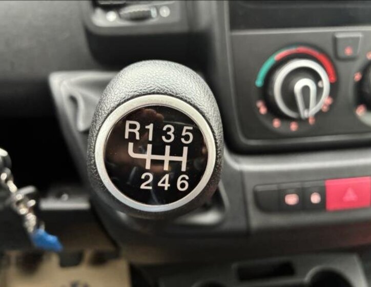 Opel Movano Skříň 2,2 l 103 kw