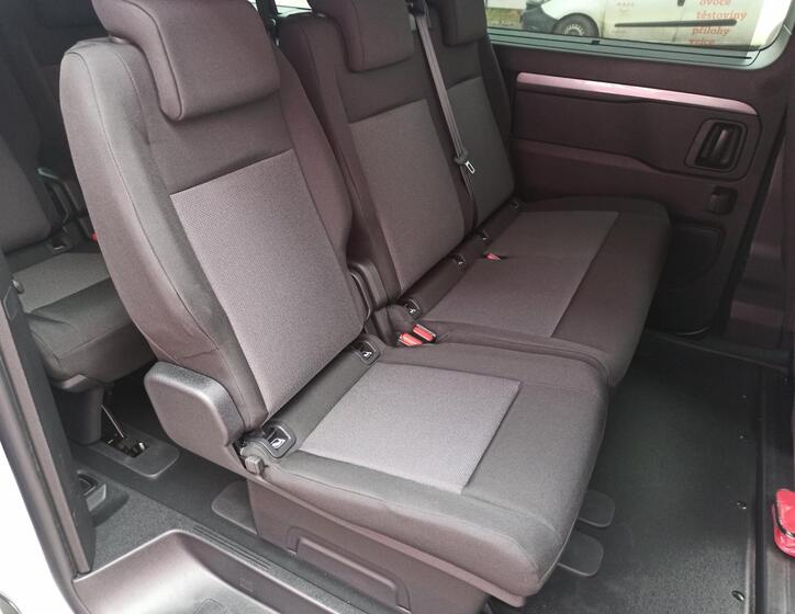 Toyota ProAce Verso 13