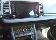Škoda Karoq SUV / Terénní 1,5 l 110 kw
