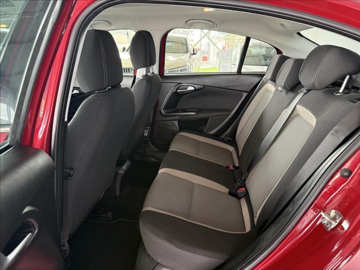 Fiat Tipo Sedan / Limuzína 1,4 l 70 kw