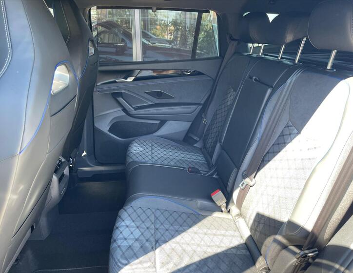 Volkswagen Tayron 18