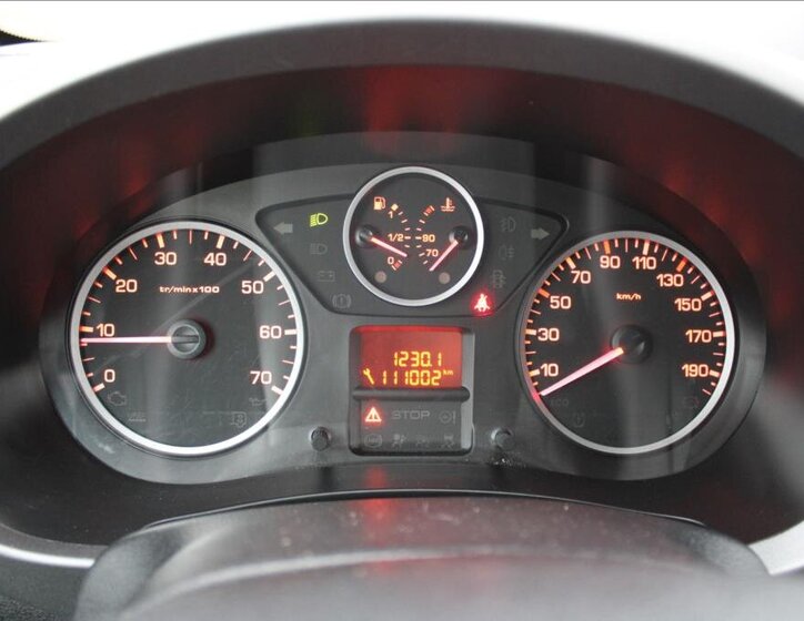 Peugeot Partner Tepee Kombi 1,6 l 88 kw