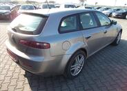 Alfa Romeo 159 10