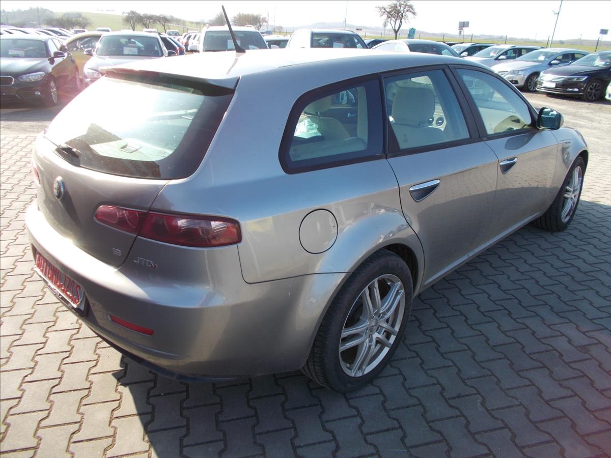 Alfa Romeo 159