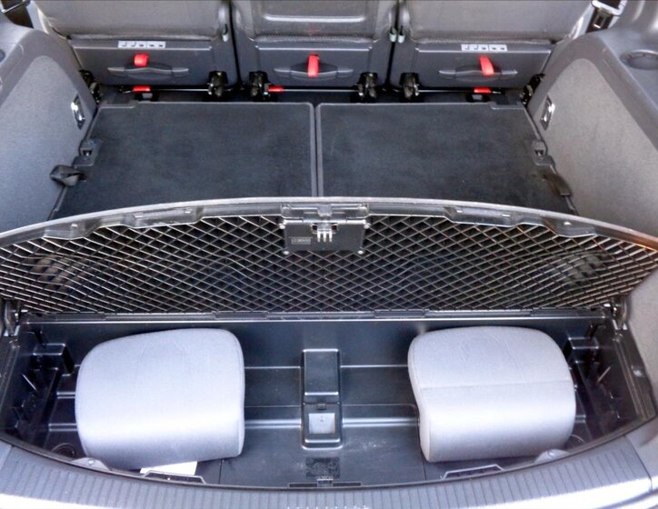 Volkswagen Touran 14