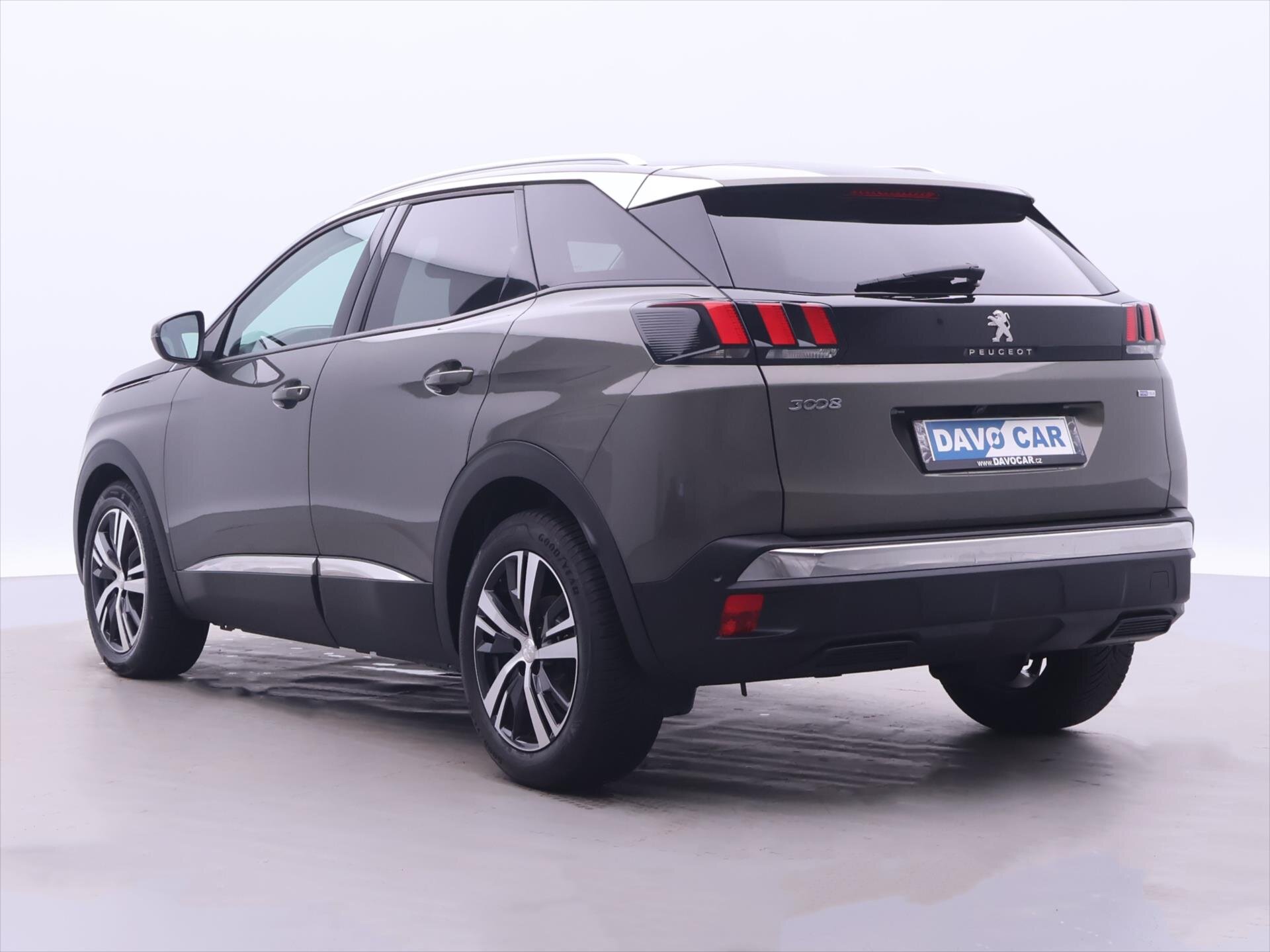 Peugeot 3008 SUV / Terénní 1,2 l 96 kw