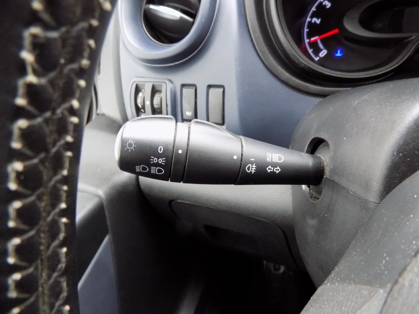 Opel Vivaro Užitková 1,6 l 70 kw