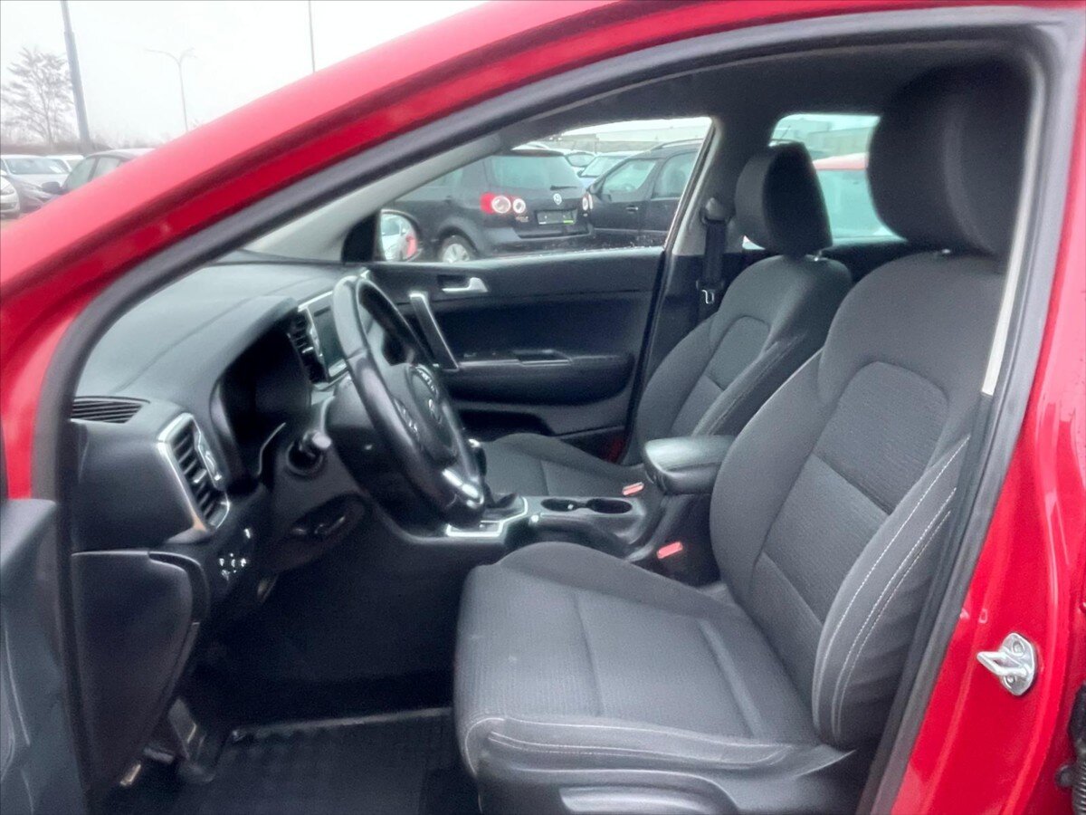 KIA Sportage SUV 2,0 l 136 kw