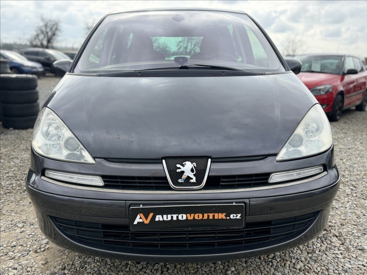 Peugeot 807 MPV 2,2 l 94 kw