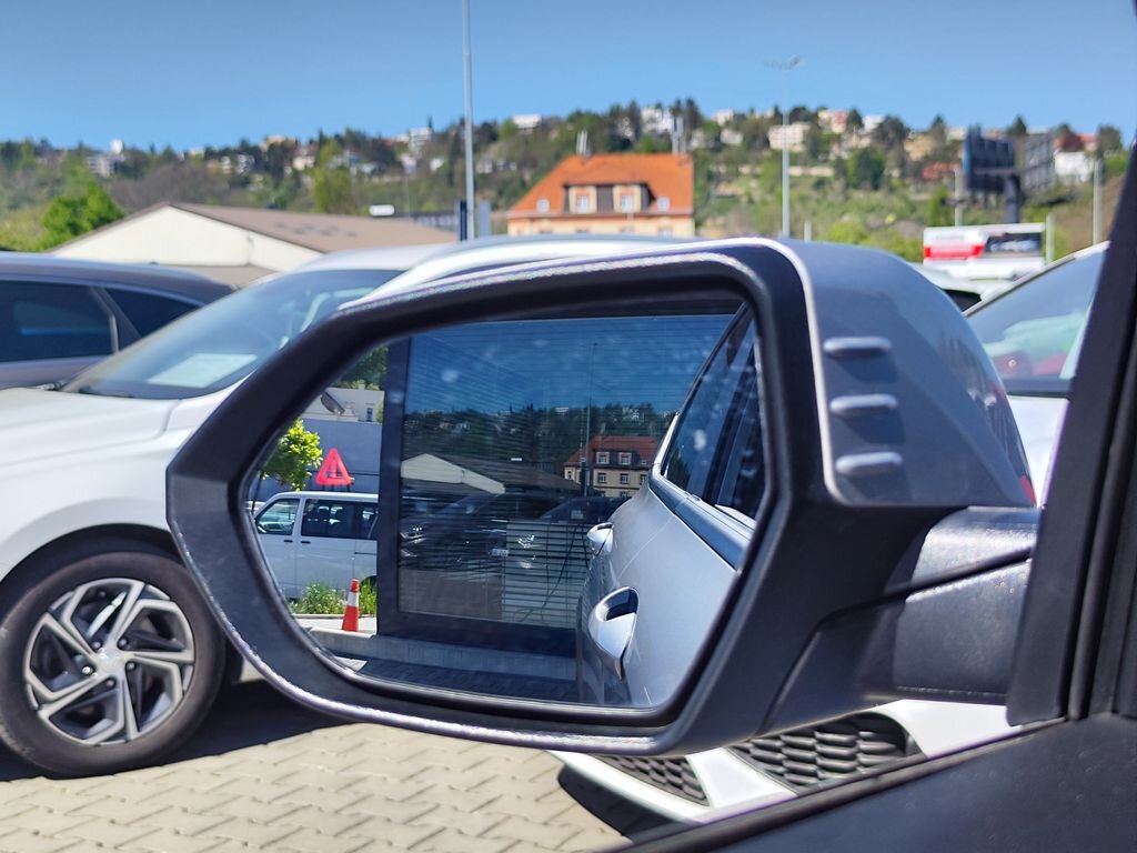 Hyundai Kona SUV / Terénní 1,6 l 145 kw