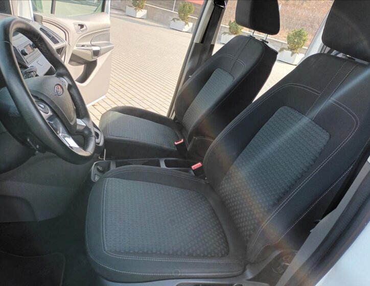 Ford Tourneo Connect Kombi 1,5 l 88 kw