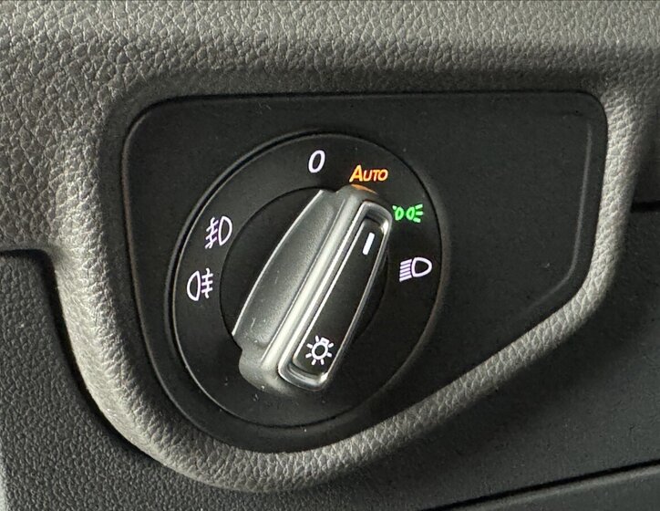 Volkswagen Touran MPV 2,0 l 110 kw