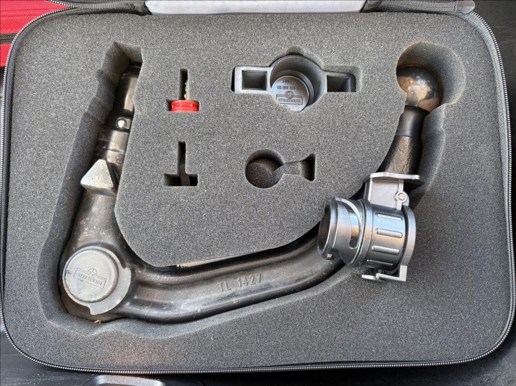 Tesla Model 3 Sedan 0,0 239 kw