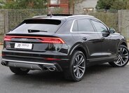 Audi SQ8 2