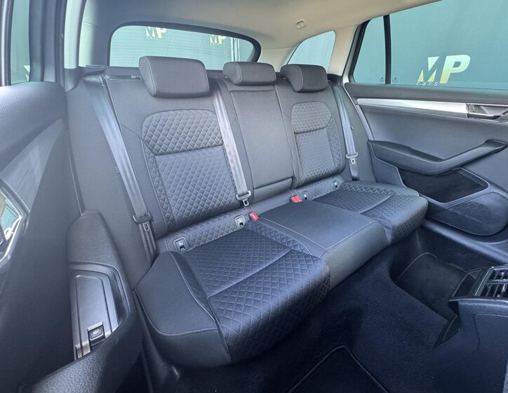 Škoda Superb Kombi 2,0 l 110 kw