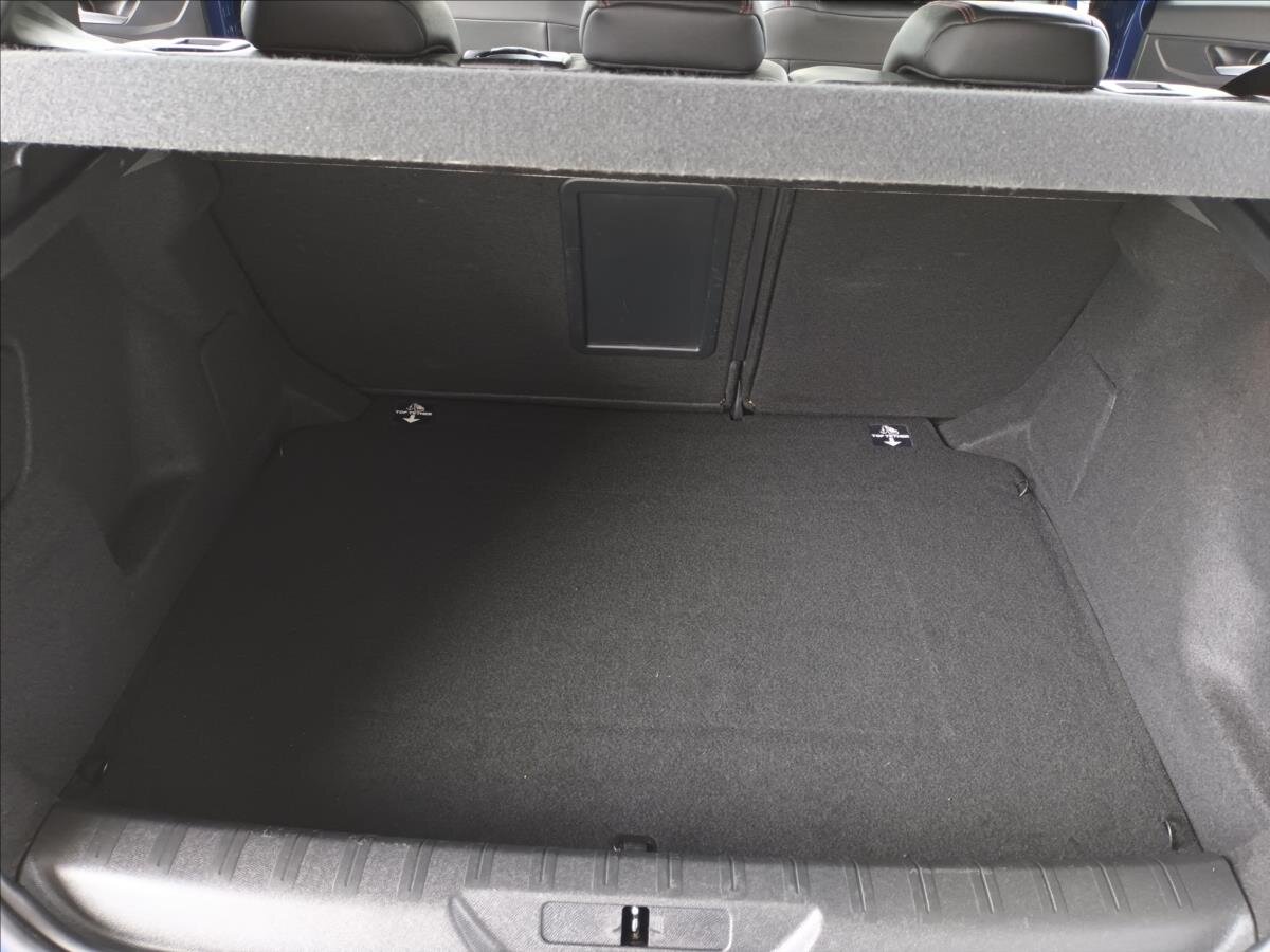 Peugeot 308 Hatchback 2,0 l 130 kw