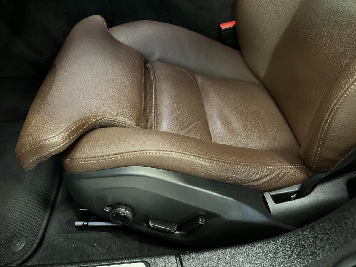 Volvo V60 Kombi 2,0 l 184 kw