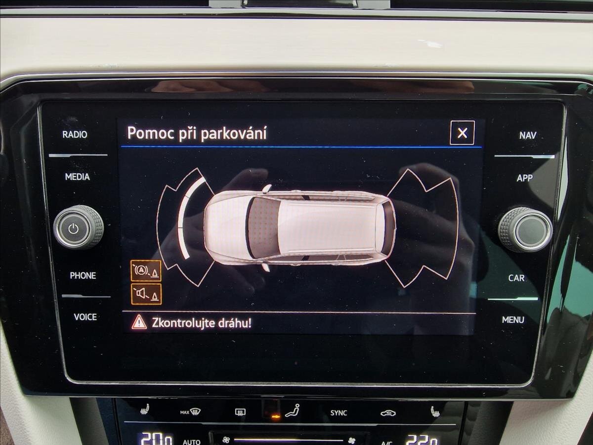 Volkswagen Passat Kombi 2,0 l 110 kw