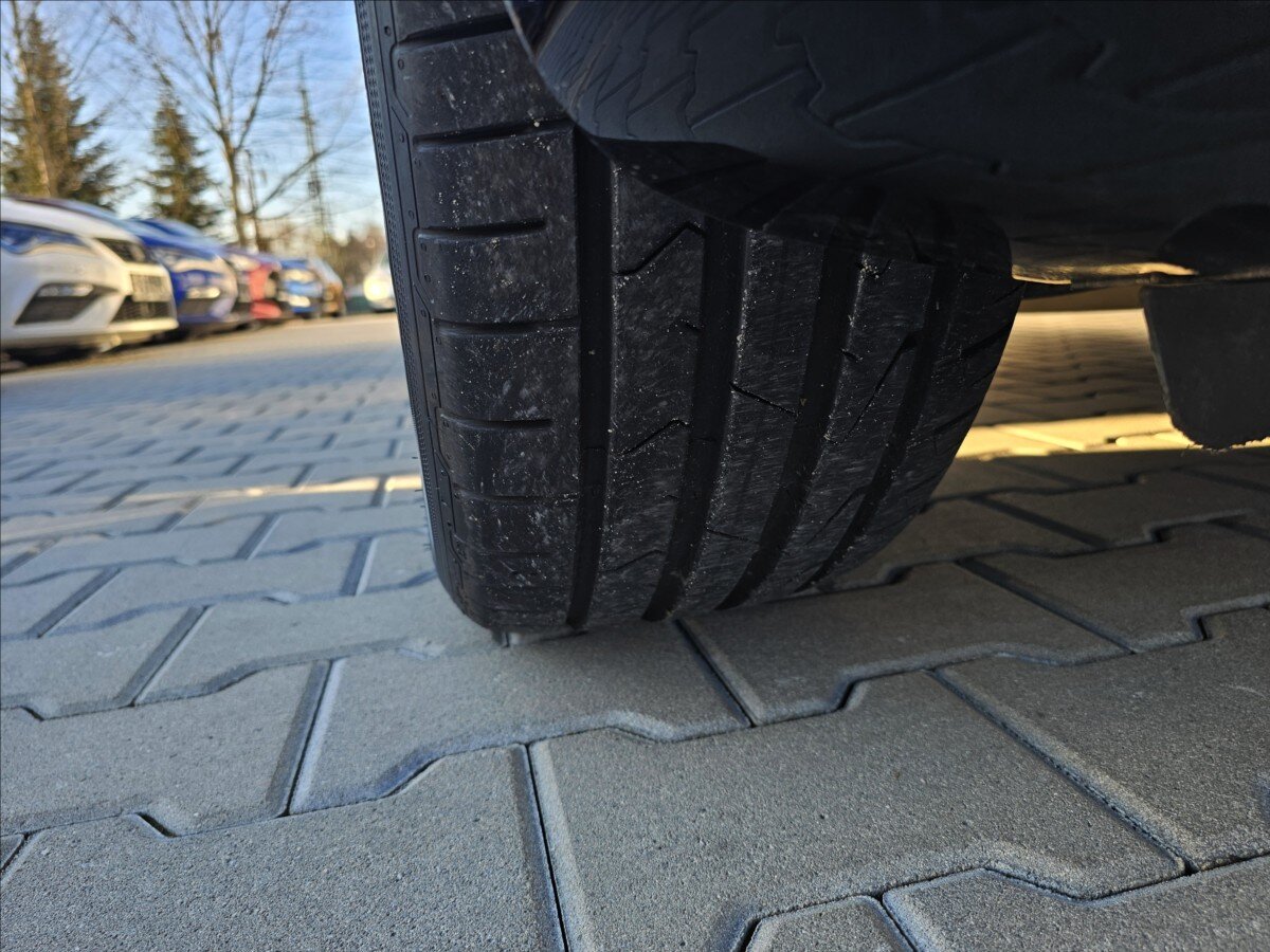 Mercedes-Benz Třídy V Kombi 2,0 l 174 kw