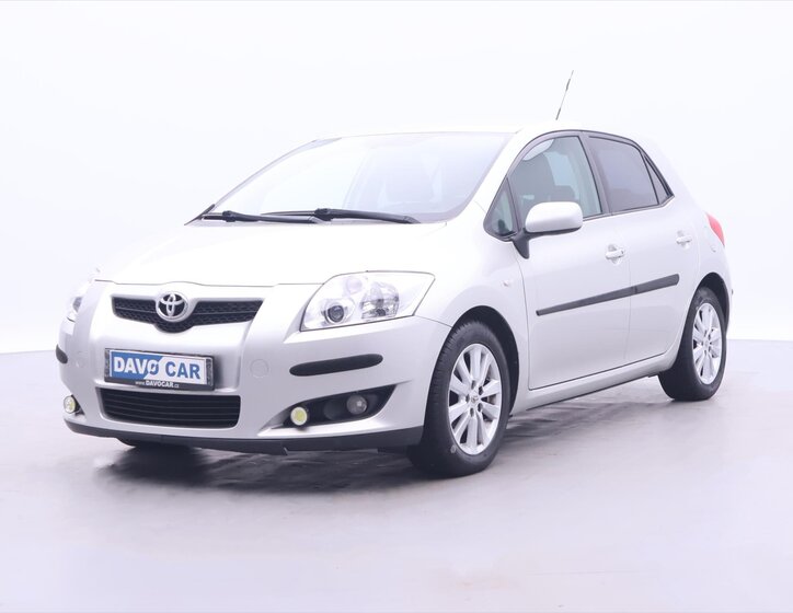 Toyota Auris Hatchback 2,0 l 93 kw