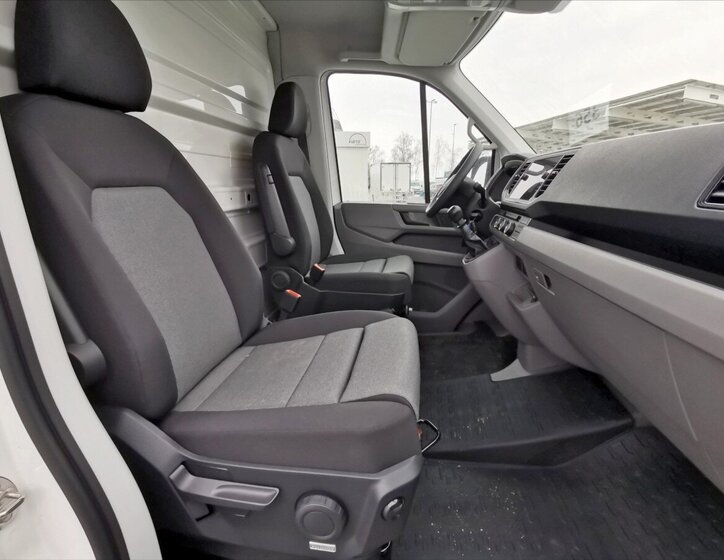 Volkswagen Crafter Skříň 2,0 l 120 kw