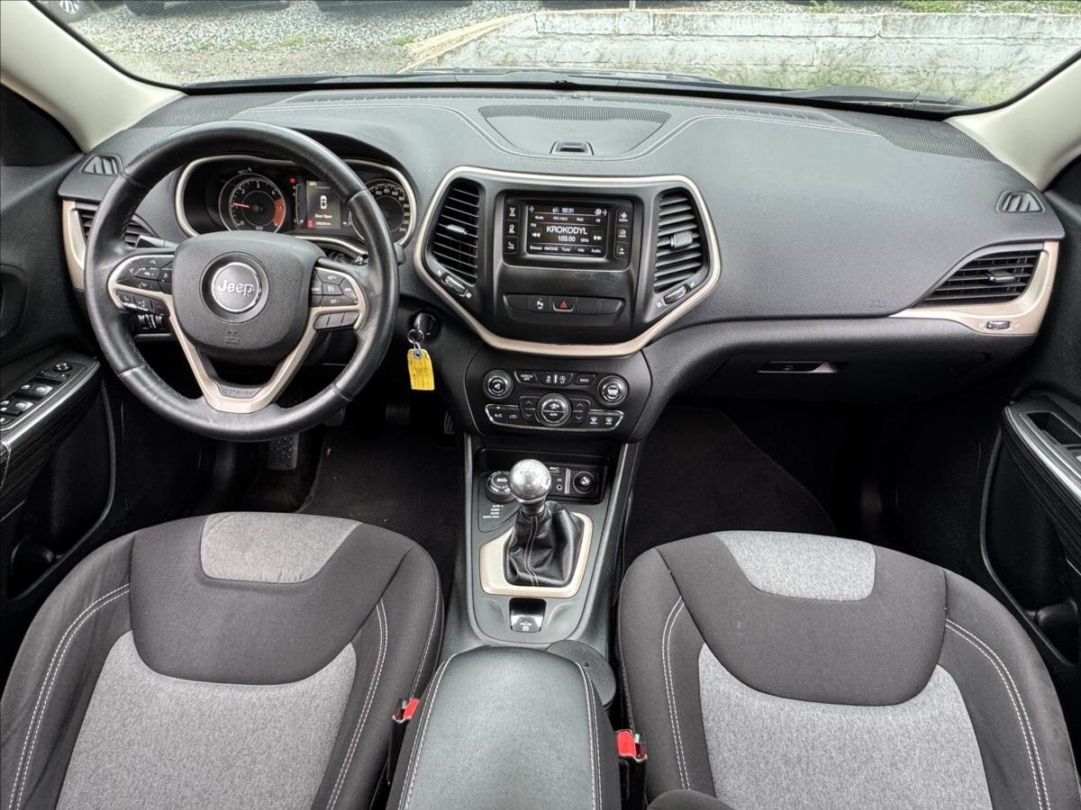 Jeep Cherokee Ostatní 2,0 l 103 kw