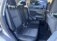 Mitsubishi Outlander 20