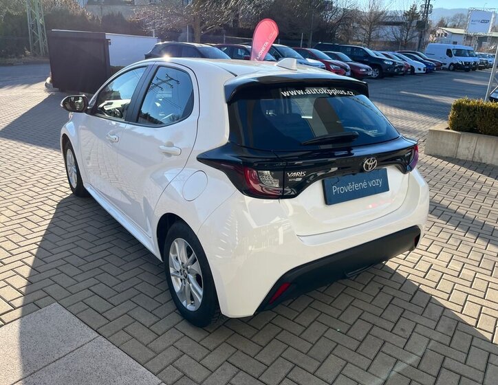 Toyota Yaris Hatchback 1,5 l 68 kw