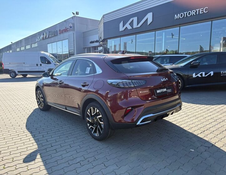 KIA XCeed SUV 1,6 l 110 kw