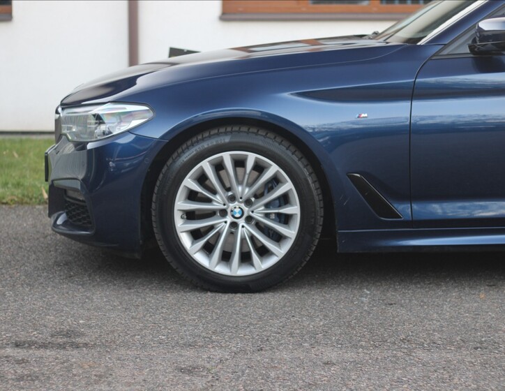BMW Řada 5 9