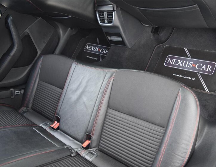 Škoda Octavia Sedan / Limuzína 2,0 l 135 kw