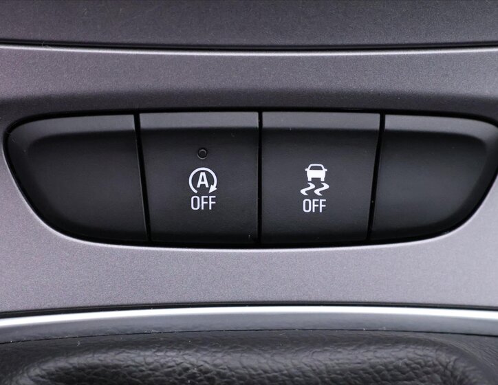 Opel Astra Kombi 999,0 77 kw