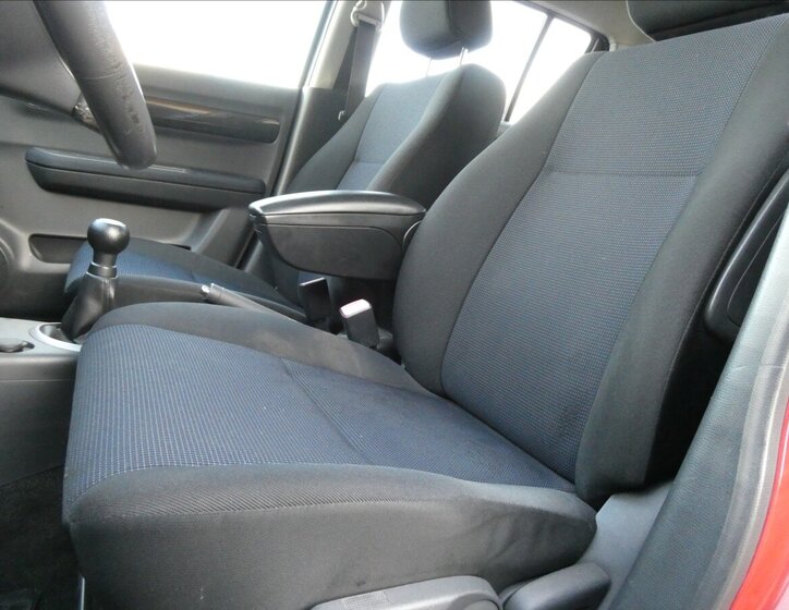 Suzuki Swift Hatchback 1,3 l 68 kw