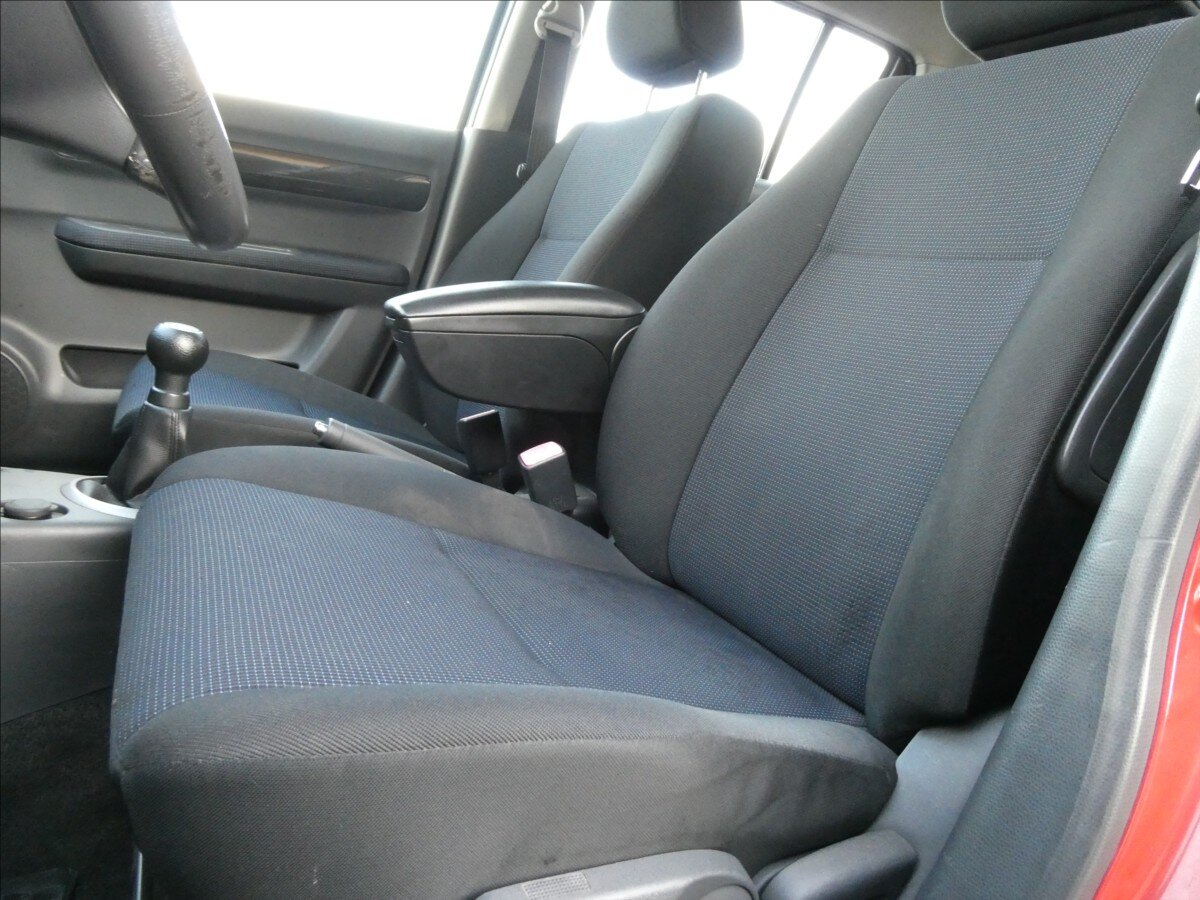 Suzuki Swift Hatchback 1,3 l 68 kw