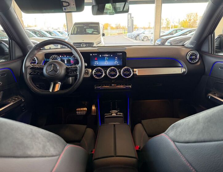 Mercedes-Benz GLB 21