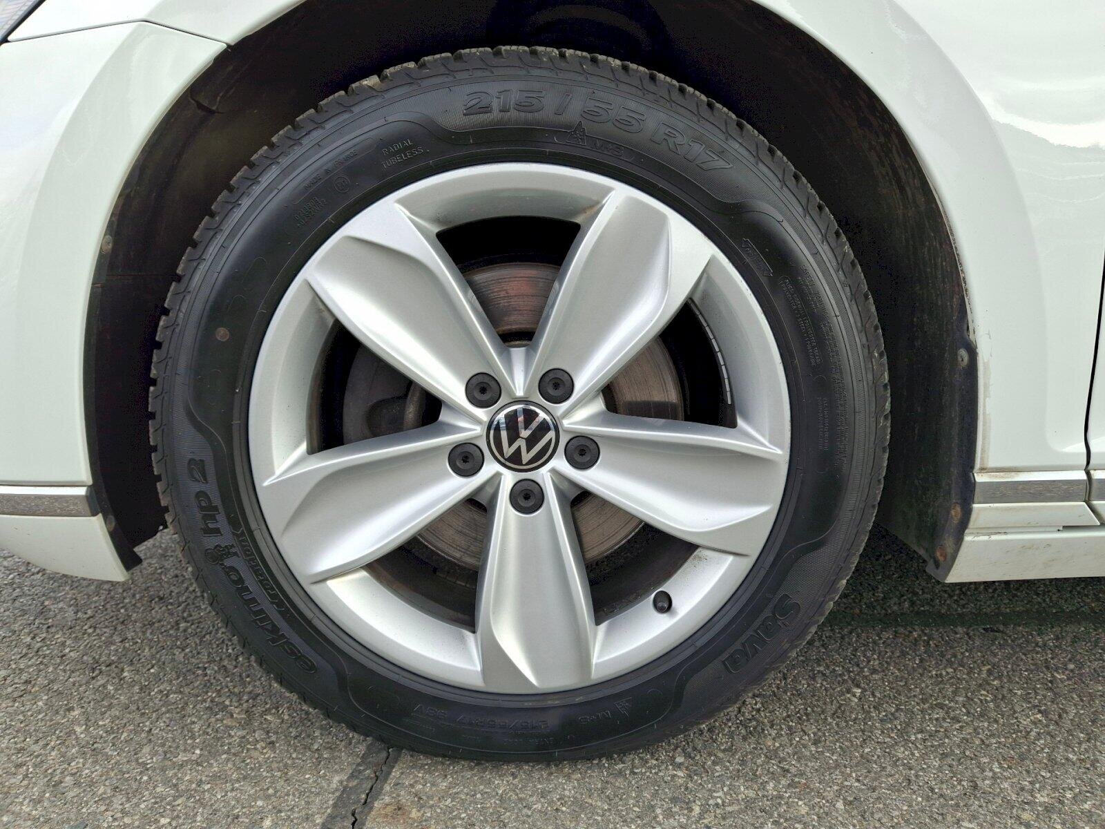 Volkswagen Passat Kombi 2,0 l 140 kw